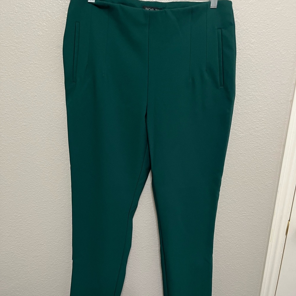 New without tags.  Green Rachel Zoe trouser.